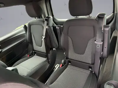 Mercedes-Benz V 250 d Style L — Monospace premium 6 places, diesel efficace et 4MATIC — Miniatura 11