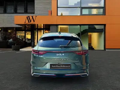 Kia ProCeed 1.5 T-GDi MHEV GT-Line — Break sportif hybride avec 160 ch et technologie avancée — Armaturenbrett
