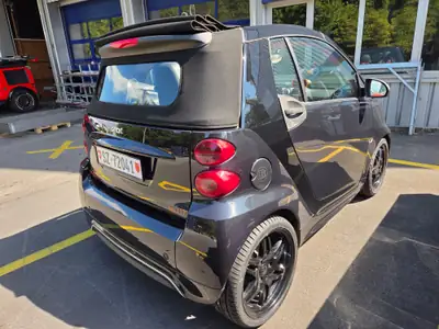Smart Fortwo Cabrio Brabus 2013 — Cabriolet compact sportif, 63'000 km — Seitenansicht