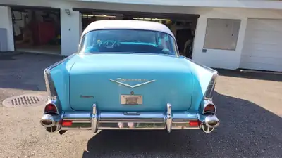 Chevrolet Bel Air 1957 — Icône américaine authentique, 105'000 km — tableau de bord