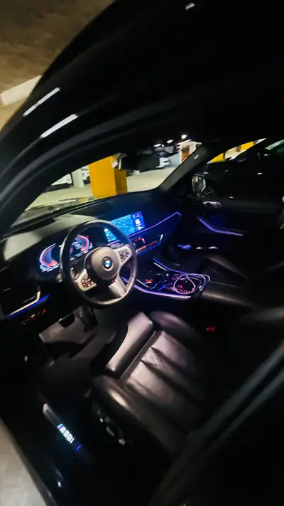 BMW X5 M50i xDrive — SUV coupé haute performance, 530 ch et seulement 44 000 km — Miniatur 12