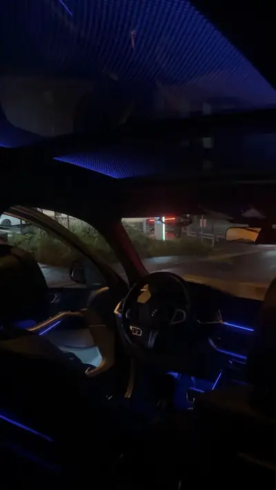 BMW X5 M50i xDrive — SUV coupé haute performance, 530 ch et seulement 44 000 km — Miniatur 13