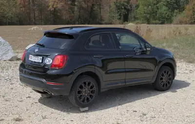FIAT 500X 1.4 MultiAir City Cross 4x4 — Citadin urbain robuste et économe, 130'000 km — arrière