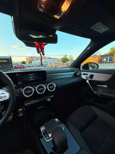 Mercedes-Benz Classe A 180 d Edition — Diesel efficace, 128'000 km, design moderne — Miniature 13