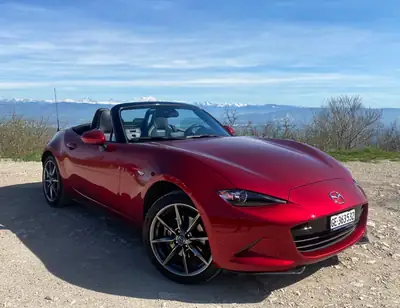 Mazda MX-5 2020 — Cabriolet sportif 184 ch, Soul Red Crystal, 46'700 km — vista esterna