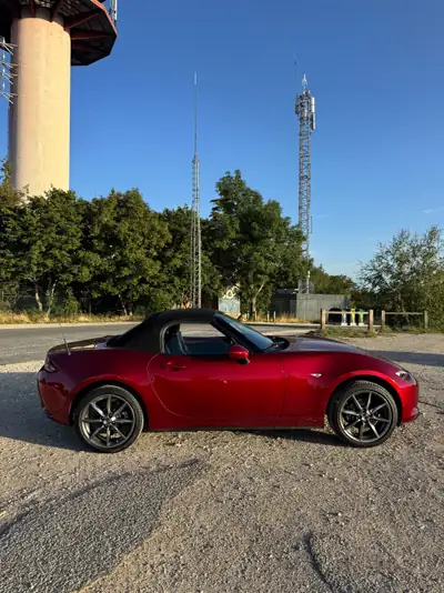 Mazda MX-5 2020 — Cabriolet sportif 184 ch, Soul Red Crystal, 46'700 km — Miniatura 10