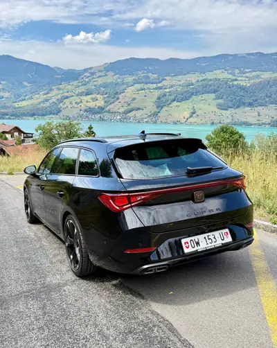 CUPRA Leon SportTourer 2.0 TSI — Break dynamique, 190 ch et garantie jusqu'à 2029 — Seitenansicht