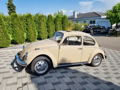 VW Käfer 1300 — Légende automobile de 1968, état d'origine préservé — exterior view