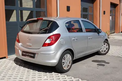 Opel Corsa 1.4 TP Enjoy — Citadine fiable avec capteur de stationnement, sans accident — Miniature 7