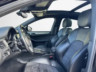 Porsche Macan GTS PDK — SUV sportif 360 ch, entretien agence, 2 jeux de roues — Miniature 9