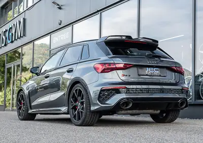 Audi RS3 Sportback 2.5 TSI Quattro — Pack Carbone, 400 ch, peu kilométré — intérieur