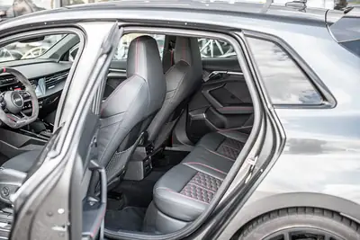 Audi RS3 Sportback 2.5 TSI Quattro — Pack Carbone, 400 ch, peu kilométré — Miniature 19