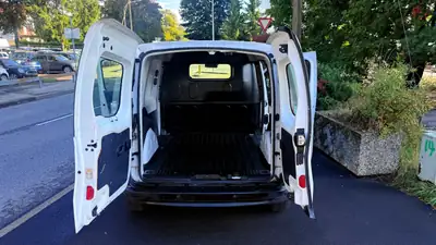 Renault Kangoo Medium 1.6 105 — Utilitaire automatique, climatisé, 56 000 km — Miniatura 12