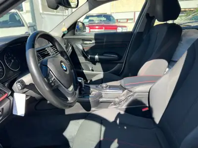 BMW 118i Sport Line — Berline compacte fiable, expertisée et sans sinistre — Miniatur 13