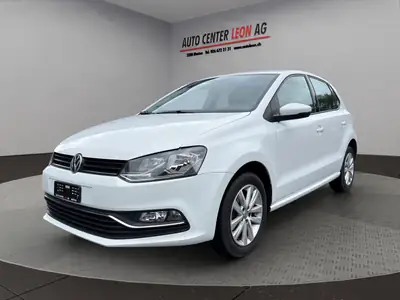 VW Polo 1.2 TSI Comfortline — Citadine fiable, climatisée et navigée — fianco