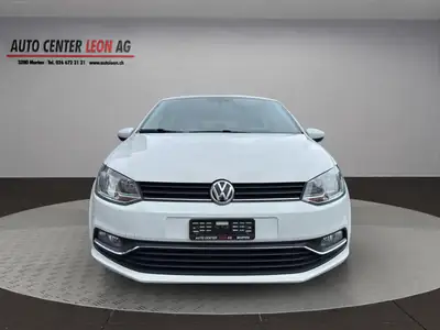 VW Polo 1.2 TSI Comfortline — Citadine fiable, climatisée et navigée — vista esterna
