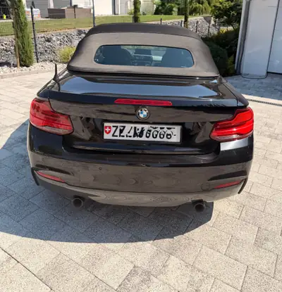 BMW M240i xDrive Cabriolet — Décapotable sportive 340 ch, sans accident — Heckansicht