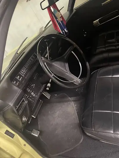 Dodge Polara 500 1969 — Muscle car légendaire, V8 383 ch, seul 30'000 km — tableau de bord
