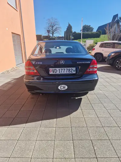 Mercedes-Benz C 200 Kompressor — Berline premium 2003, 79'000 km, sans sinistre — arrière