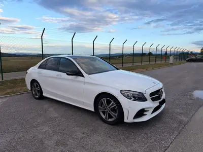 Mercedes-Benz C 220 d AMG Line — Diesel performant, entretien Mercedes, 99 650 km — arrière