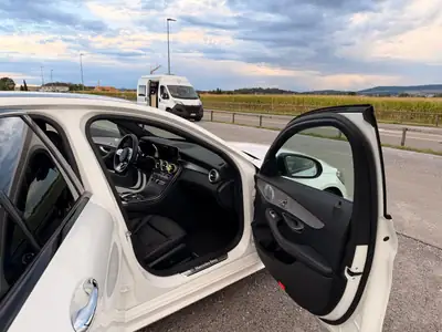 Mercedes-Benz C 220 d AMG Line — Diesel performant, entretien Mercedes, 99 650 km — Miniature 8