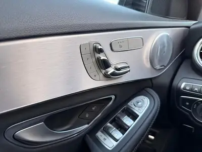 Mercedes-Benz C 220 d AMG Line — Diesel performant, entretien Mercedes, 99 650 km — Miniature 18