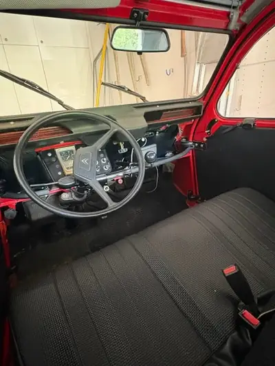 Citroën 2CV Charleston 1984 — L'icône française revisitée, kilométrage modéré — côté