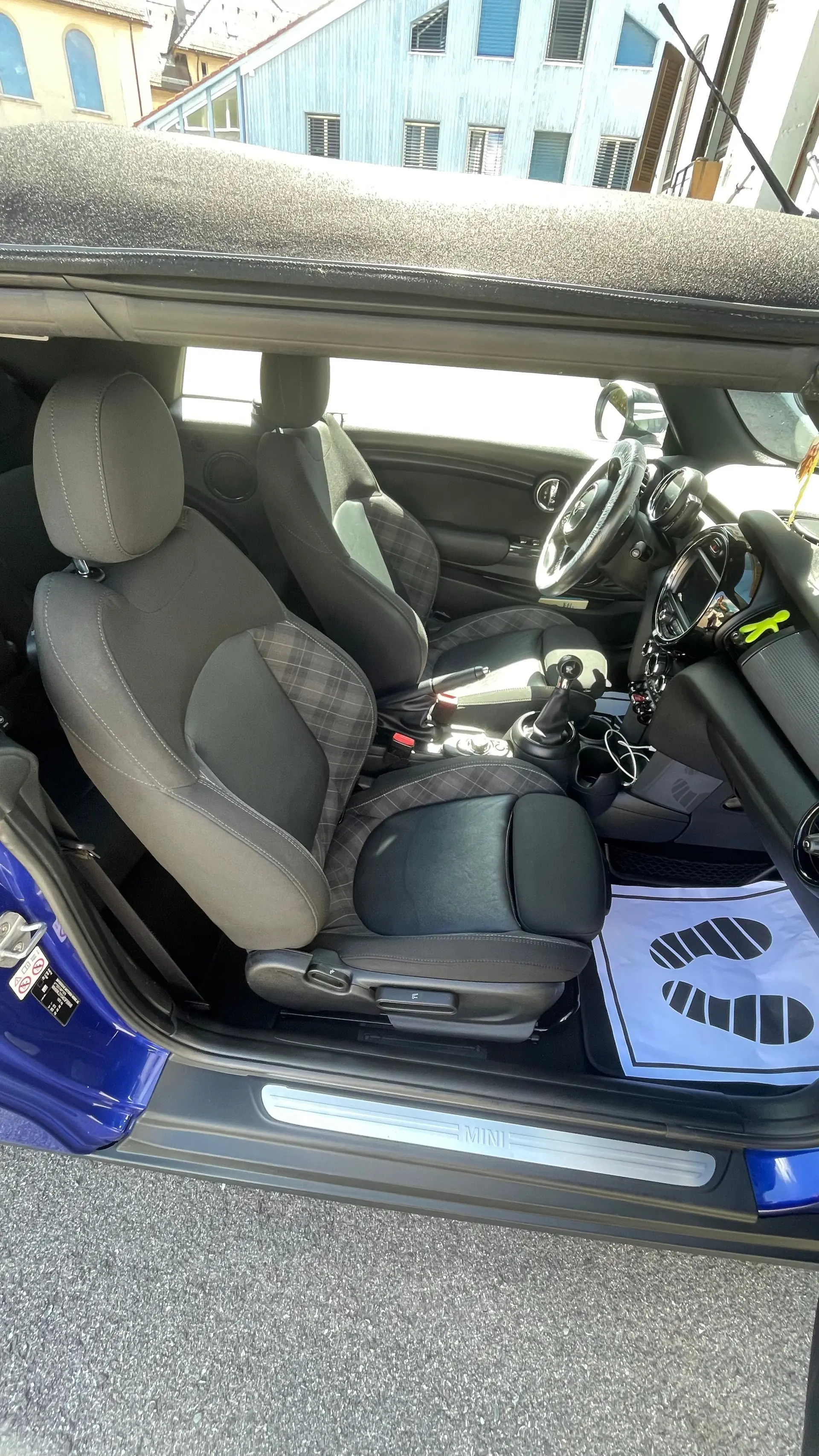 MINI Cabrio 2018 occasion Saignelégier — 4