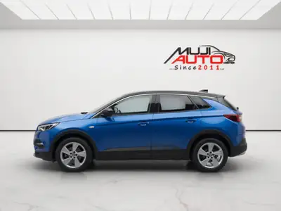 Opel Grandland X 1.2i Ultimate Automatik — SUV polyvalent, entretien économique et fiable — fianco