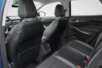Opel Grandland X 1.2i Ultimate Automatik — SUV polyvalent, entretien économique et fiable — Miniatura 10