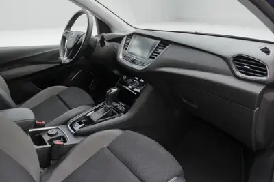 Opel Grandland X 1.2i Ultimate Automatik — SUV polyvalent, entretien économique et fiable — Miniatura 13
