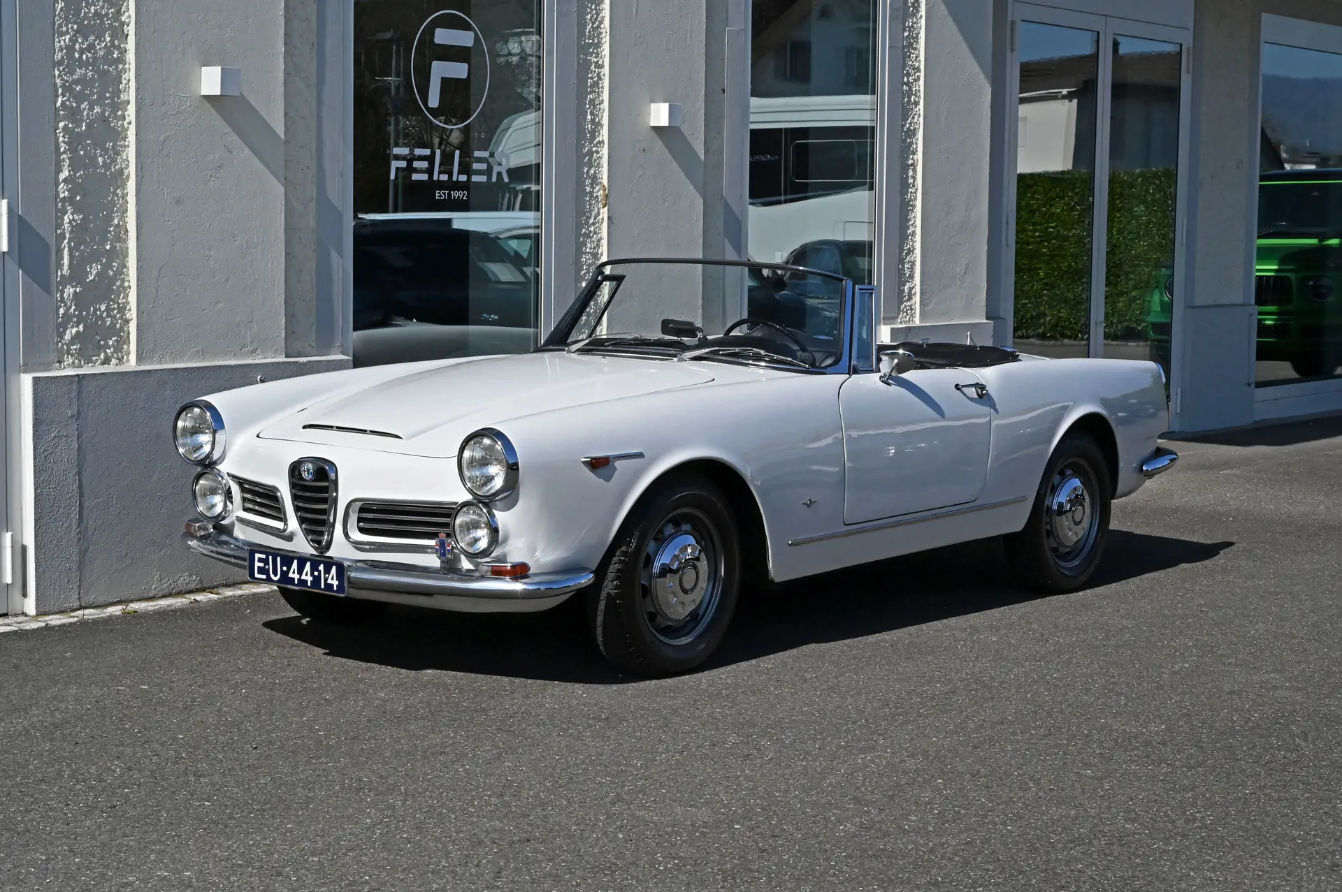 Alfa Romeo 2600 Touring Spider 1965 — Chef-d'œuvre cabriolet, véhicule de collection