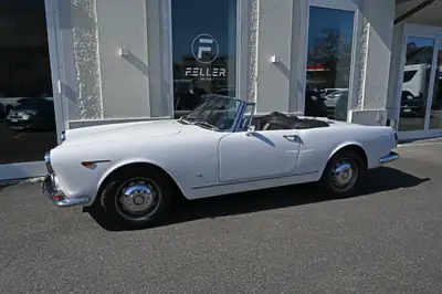 Alfa Romeo 2600 Touring Spider 1965 — Chef-d'œuvre cabriolet, véhicule de collection — Armaturenbrett