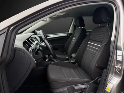 VW Golf 1.4 TSI Cup — Berline fiable, entretien complet inclus — Miniatura 7