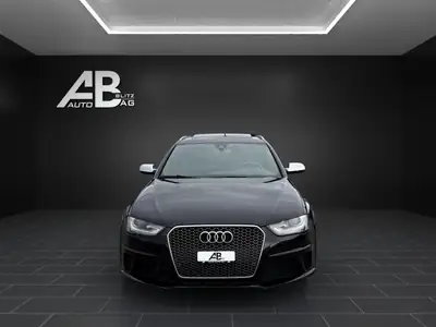 Audi RS4 Avant 4.2 FSI V8 quattro — Berline de prestige, 450 ch et contrôle MFK récent — Außenansicht