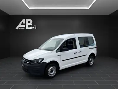 VW Caddy 2.0 TDI 4Motion — Utilitaire polyvalent, tout-terrain fiable, 72 000 km — Seitenansicht