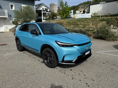 Honda e:NY1 Advance 2024 — SUV électrique performant, 41 200 km seulement — Außenansicht