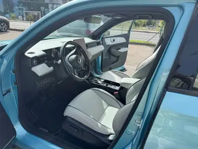 Honda e:NY1 Advance 2024 — SUV électrique performant, 41 200 km seulement — Armaturenbrett
