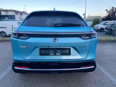 Honda e:NY1 Advance 2024 — SUV électrique performant, 41 200 km seulement — Innenraum
