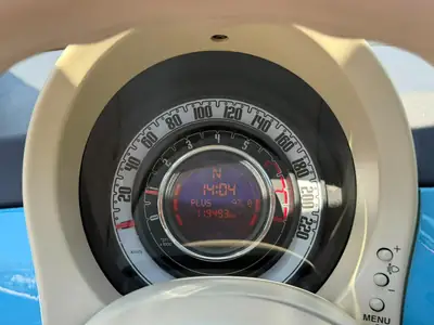 Fiat 500 1.2 Pop Dualogic — Citadine emblématique, économique et sans accident — Miniatura 9