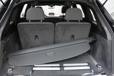 Audi Q7 50 TDI Quattro — SUV premium 7 places, motorisation puissante et équipement complet — Miniatur 15