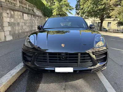 Porsche Macan 2.9 V6 Turbo — SUV haute performance avec garantie Porsche jusqu'en 2027 — côté