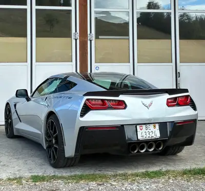 Chevrolet Corvette C7 Z51 — Muscle car légendaire, boîte manuelle, 466 ch — Miniatura 8