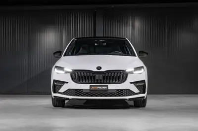 Skoda Scala 1.5 TSI Monte Carlo — Berline compacte dynamique, quasi neuve avec garantie constructeur — Heckansicht