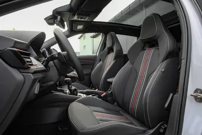 Skoda Scala 1.5 TSI Monte Carlo — Berline compacte dynamique, quasi neuve avec garantie constructeur — Miniatur 10