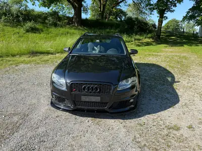 Audi RS4 4.2 V8 Quattro — Berline sportive 420 ch, motorisation légendaire — vue extérieure
