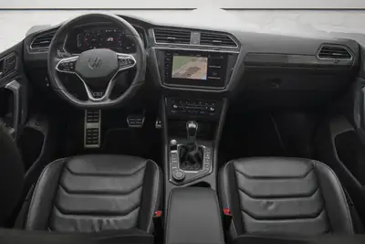 VW Tiguan 2.0 TDI 150 ch 4Motion — SUV robuste, diesel économe et tout-terrain — Miniature 11