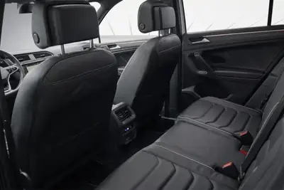 VW Tiguan 2.0 TDI 150 ch 4Motion — SUV robuste, diesel économe et tout-terrain — Miniature 10