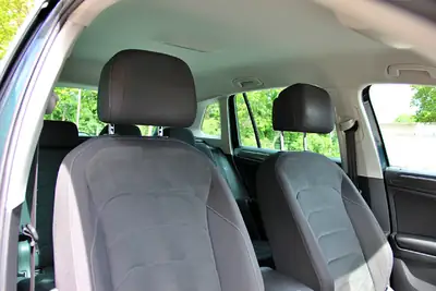 VW Tiguan 2.0 TDI 150 ch 4Motion — SUV robuste, diesel économe et tout-terrain — Miniature 14
