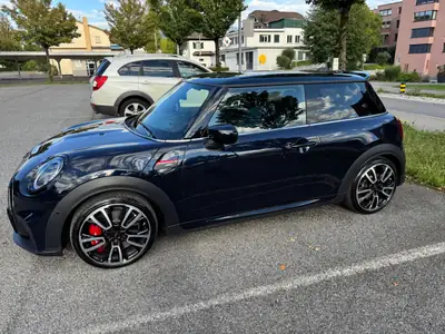MINI John Cooper Works 2022 — 231 ch, design iconique, essence automatique — vue extérieure